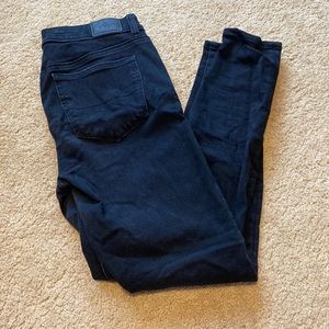 Black American Eagle jeans